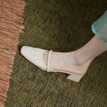 Self-retaining gentle fairy style ~ Korean beige pearl bag head half slippers leather mid-heel Mary Jane shoes