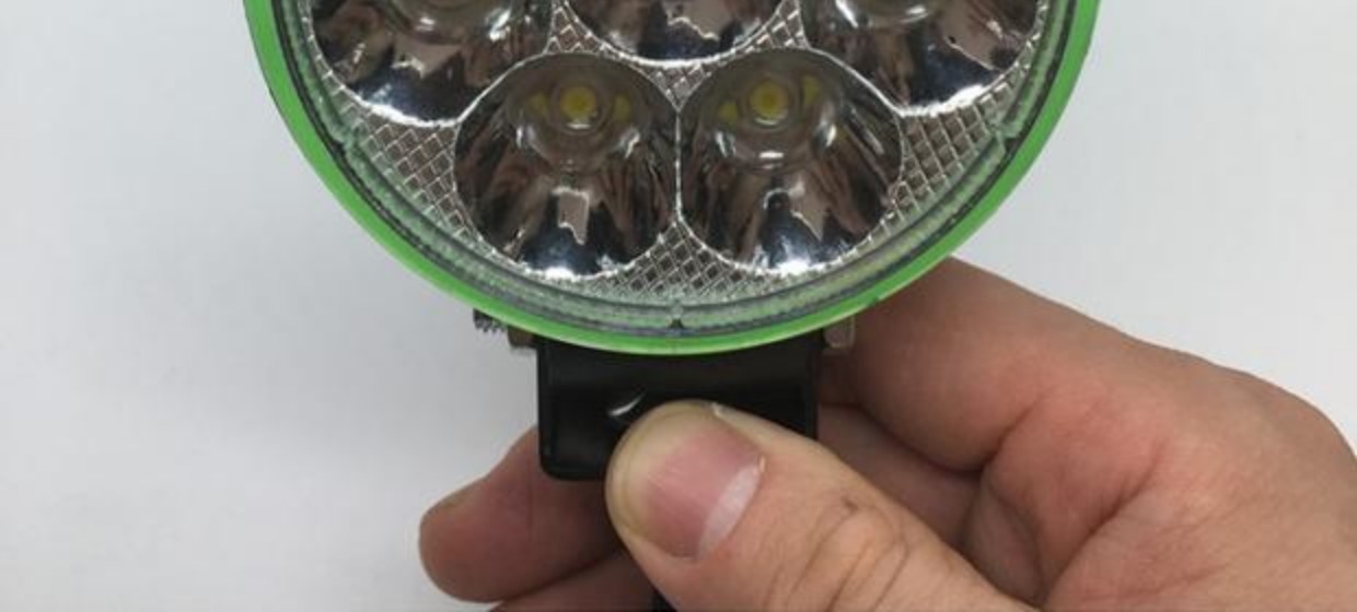 Xe máy siêu sáng LED đèn pha 8 hạt led chói 40W đèn điện ô tô đèn ngoài trời 12V80V - Đèn xe máy đèn xe máy siêu sáng