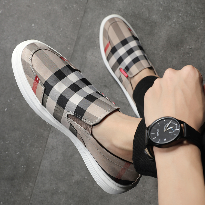 Summer loafers men's breathable slip-on British lazy canvas flat-bottom trend set feet plaid men's canvas shoes
