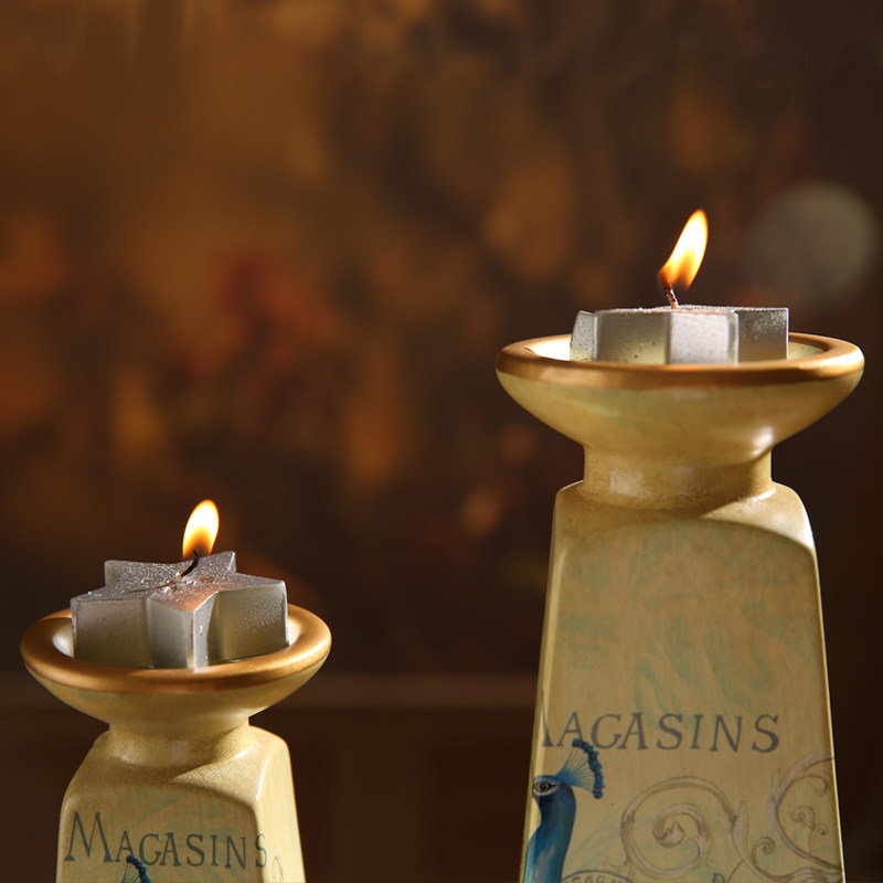 �������մ���̨�ڼ�