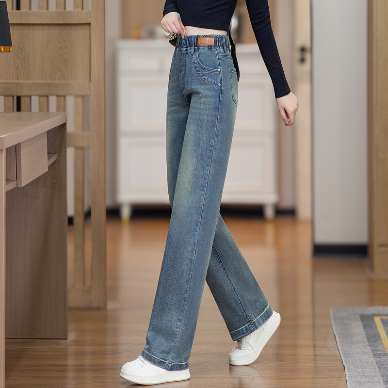 Elastic Waist Narrow Fit High-Waisted Straight-Leg Plus-Size Jeans for Women, New Autumn and Winter Style, Slimming, Loose, Casual Wide-Leg Pants Elastic Waist Narrow Fit High-Waisted Straight-Leg Plus-Size Jeans for Women, New Autumn and Winter Style, Slimming, Loose, Casual Wide-Leg Pants