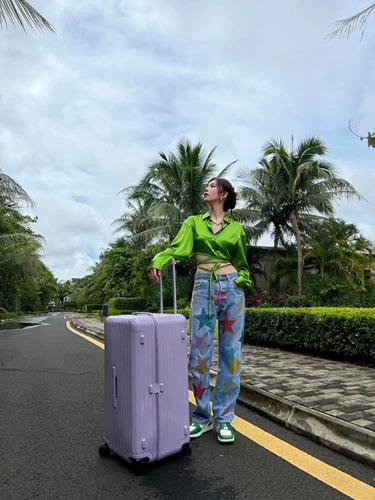 Покупка Rimowa Lilifite Luggage Essential Trunk31/33 -INCH TURAD BOX GOLD BOX