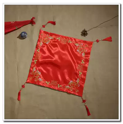 2017 new red hijab double-layer satin embroidery ring flower copper qian sui hiker Chinese style hijab dowry Xiuhe happiness