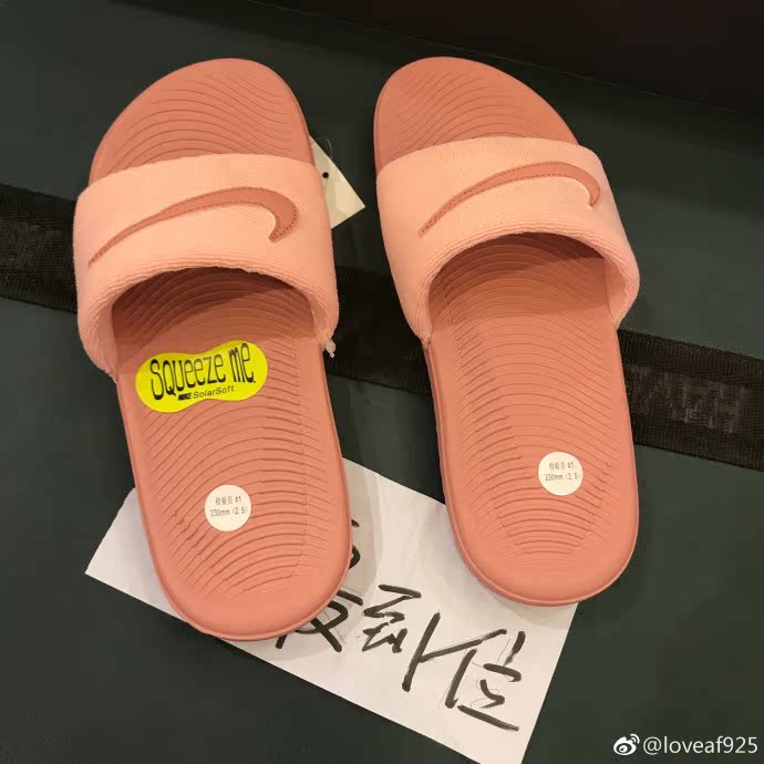 夏 343881-614-007 AO4642-200 NIKE BENASSI Dép nữ Bột Cherry Blossom dép adidas