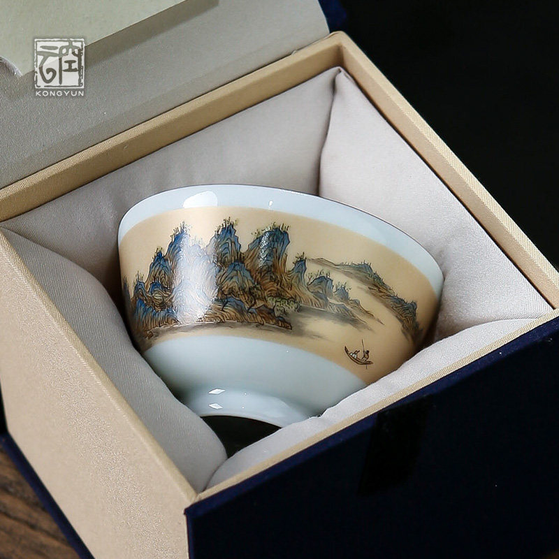 Jingdezhen hand-painted Qianli Jiangshan map Master Cup antique landscape painting scroll single Cup personal kung fu tea set