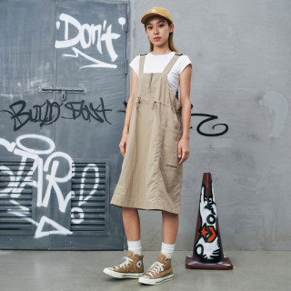 Converse 1970er-jahre: klassische, lässige high-top-low-top-leinwandschuhe für herren und damen