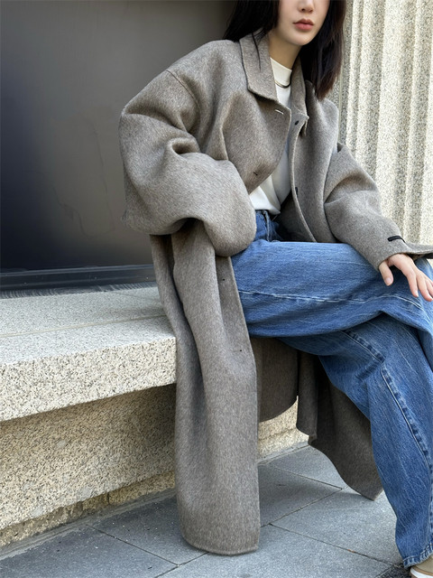 MonMondeminizhuqiqi recommends oatmeal color simple wide version double-sided wool coat coat