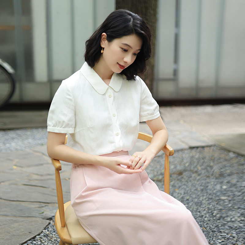G25S-048 [Yi Chi Xing] Porcelain High-End Retro Literary Lapel Short-Sleeved White Coffee Shirt