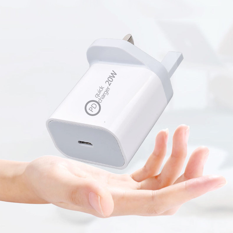 Suitable for PD20w flash charge mobile phone fast charge single charge head PD charger Apple 12iPhone11 universal plug