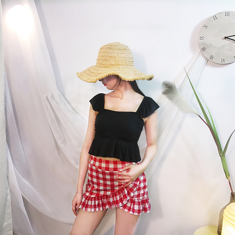 New hot spring swimsuit women's two-piece skirt flat angle small chest gathered conservative thin fresh student swimsuit