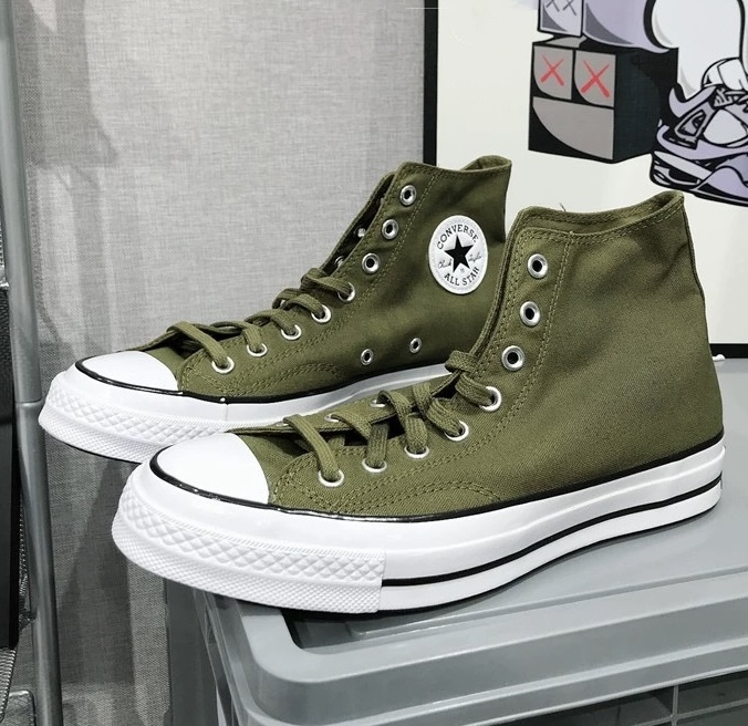 Authentic Converse 1970S High-Top Slightly Distressed Sports Shoes for Men and Women, Lace-Up High-Top Classic Dark Green 169777