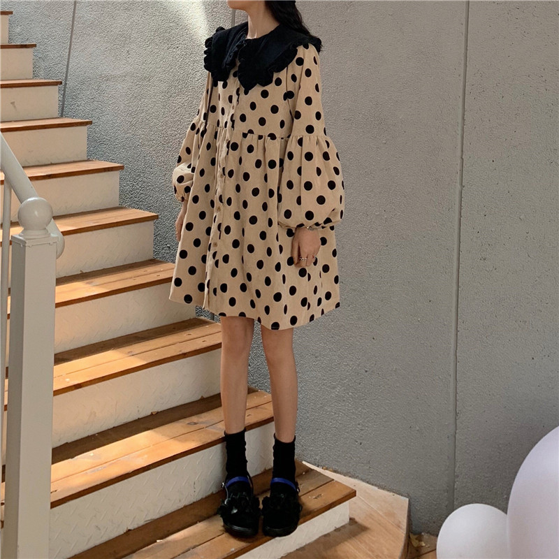 Net red maternity spring suit fashion dress spring winter 2021 new out of size tops breastfeeding skirt