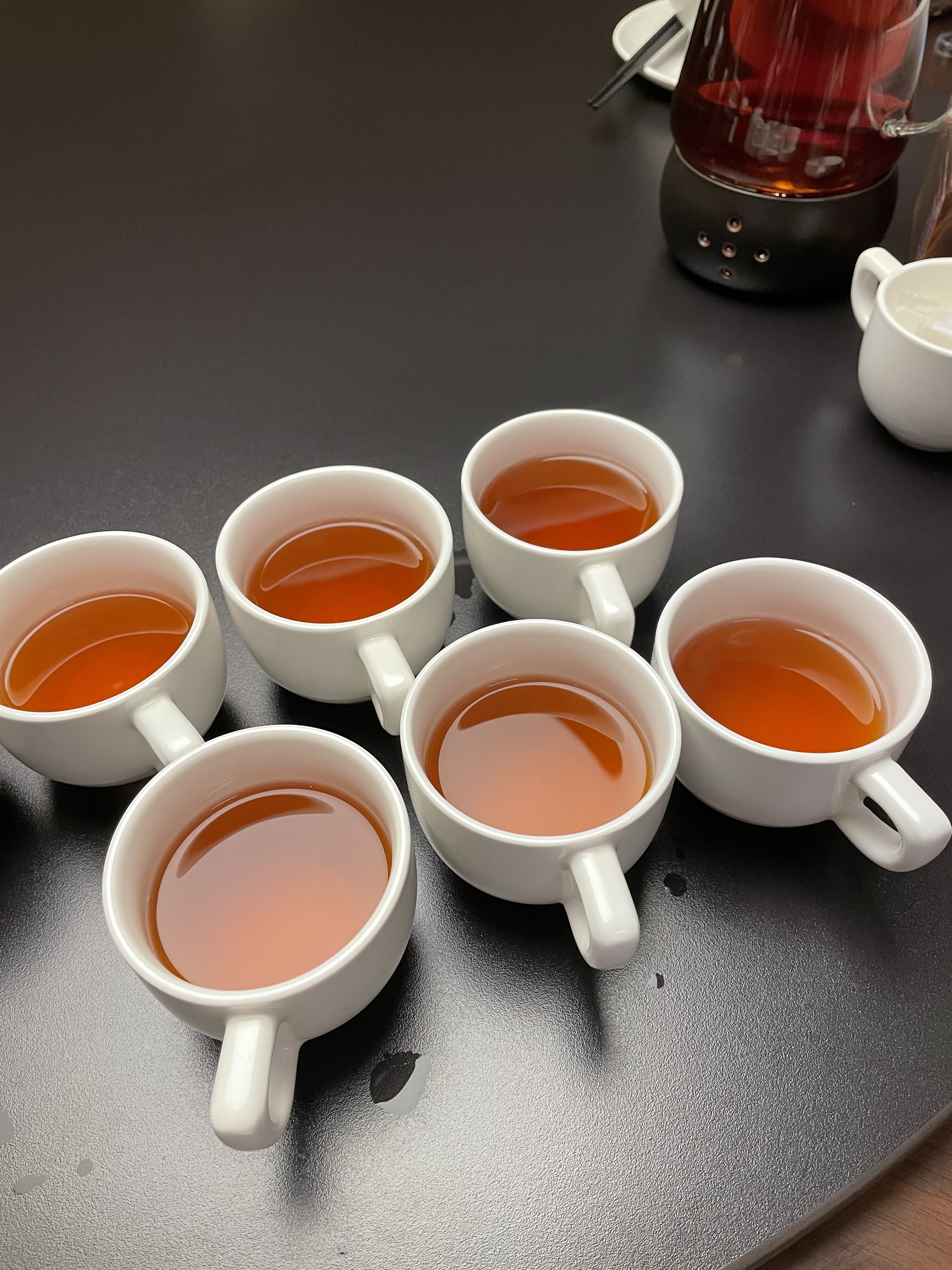 肖小姐的女装店