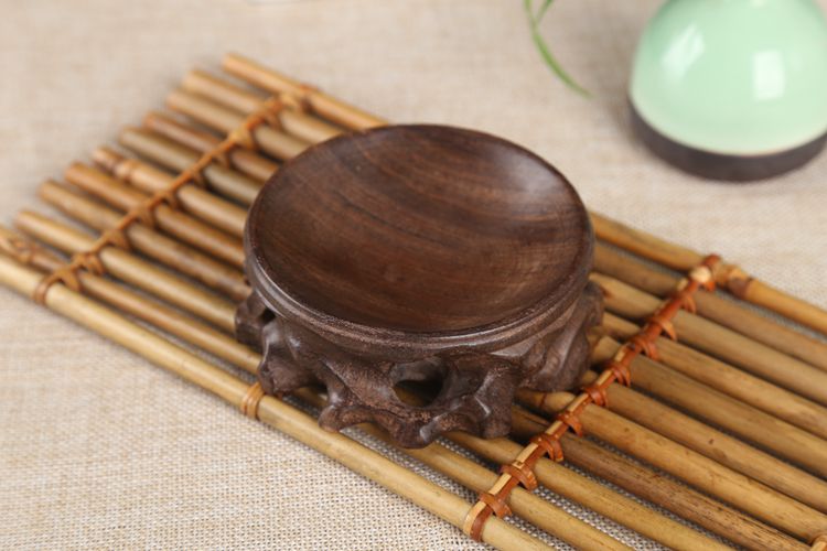 Wenwan quả bầu nhỏ quả óc chó pha lê tròn rắn gỗ cơ sở rỗng gỗ gụ chạm khắc thủ công đồ trang trí - Trang trí nội thất decor phòng ngủ đơn giản