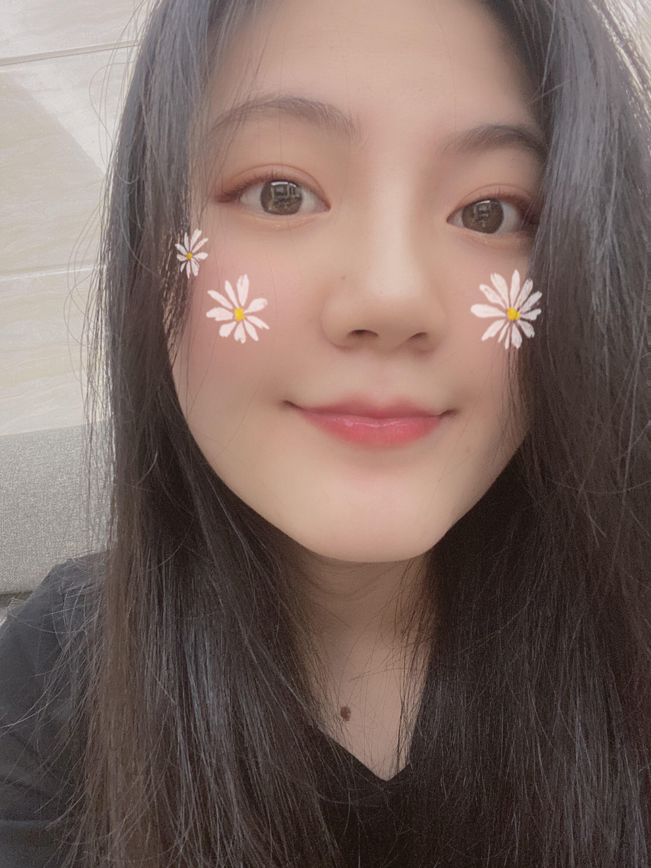 卖启动电容的小女孩