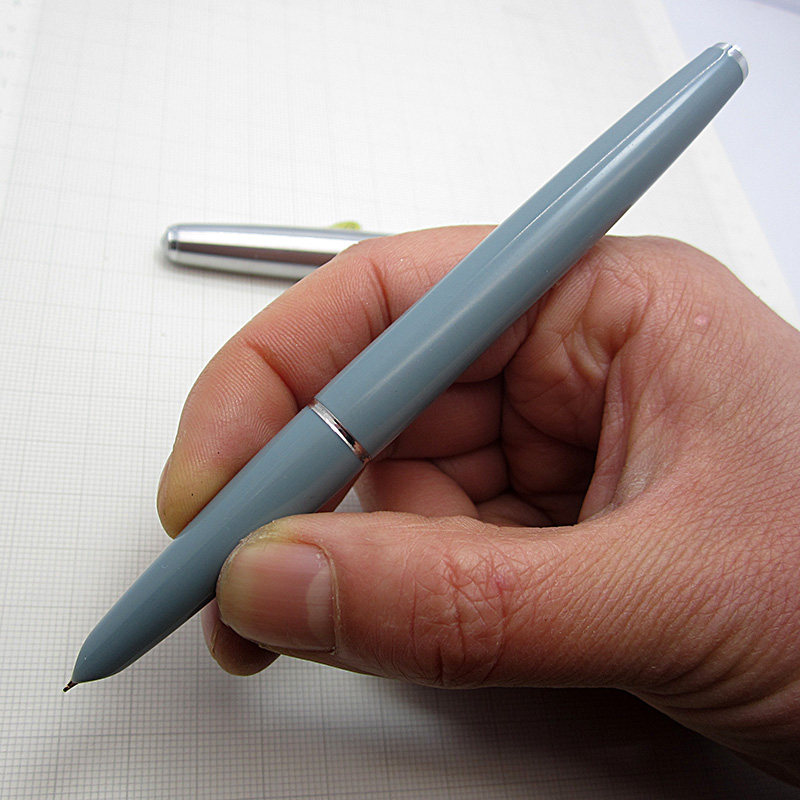 Hero 100 pen 14K gold tip 0 5 Gold tip Lake Blue classic practice letter to the teacher gift confession day