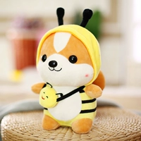 Белка преобразует пчел