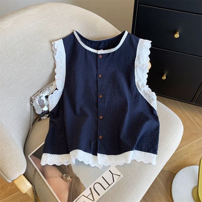 Hong Kong Style Shirt, French Summer Lace New Style, Spliced Sleeveless, Loose Fit, Age-Reducing, Slimming, Lace Round Neck, Seasonal Top Hong Kong Style Shirt, French Summer Lace New Style, Spliced Sleeveless, Loose Fit, Age-Reducing, Slimming, Lace Round Neck, Seasonal Top