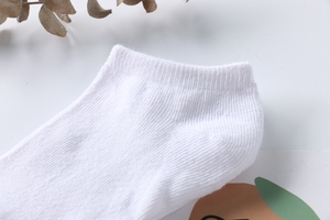 春夏总要备上几双 吸汗透气简约纯色船袜 女隐形棉质短袜 T81