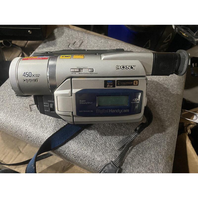 [Price Negotiable] Sony Dcr-Trv520E Video Camera, Silver Body, 450X Digital Zoom