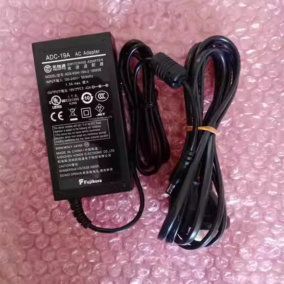 Suitable for Tengcang Fsm-27S/28S/37S38S Fiber Fusion Splicer Power Adapter Charger Adc-19A