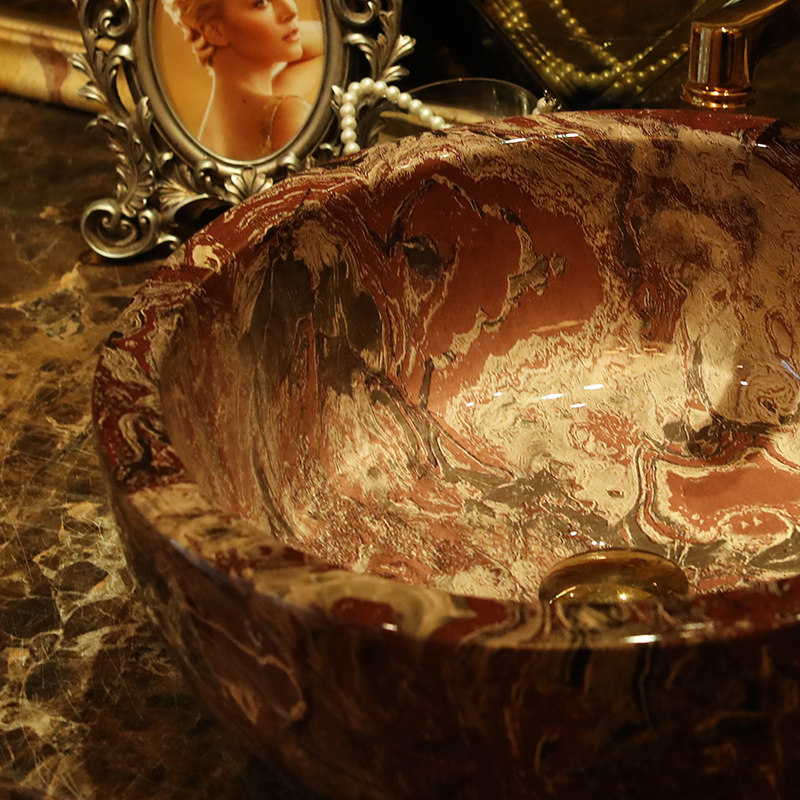 ��Ȫ�������մ�̨����