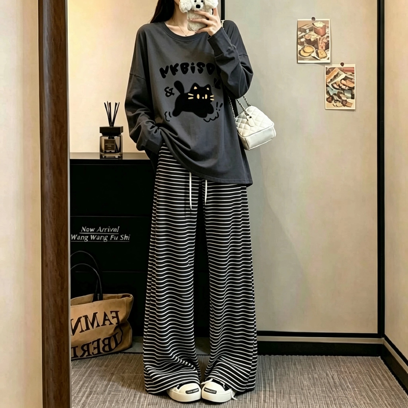 Women's Pajamas, Autumn and Spring, Pure Cotton, Long-Sleeved, Long Pants, 2026 New Style, Can Be Worn Outside, Student, High-End Home Wear Set Women's Pajamas, Autumn and Spring, Pure Cotton, Long-Sleeved, Long Pants, 2026 New Style, Can Be Worn Outside, Student, High-End Home Wear Set