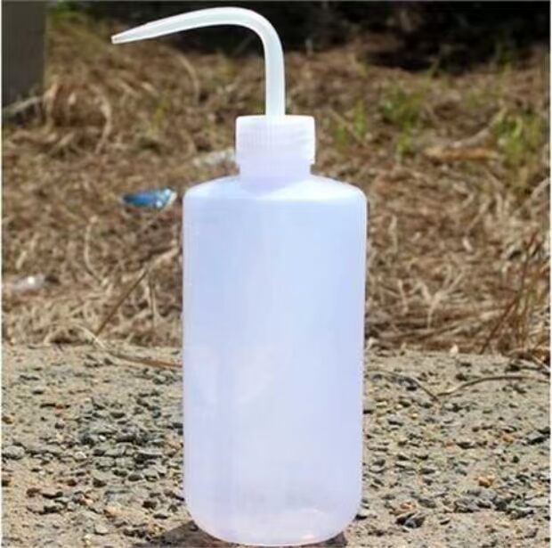 Một bộ đầy đủ của tưới nước đục lỗ ba mảnh màu xanh lá cây retro mới có thể tưới nước dụng cụ trồng trong chậu cung cấp làm vườn bình tưới cây cảnh