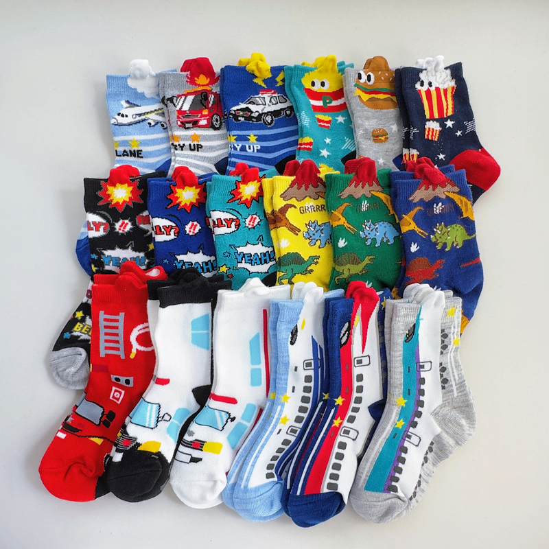 Foreign Trade Children's Socks for Boys, Spring, Autumn, and Winter 3D Socks with Excavator, Dinosaur, and Car Designs, Japanese Style Children's Socks, Sizes 15-20 Foreign Trade Children's Socks for Boys, Spring, Autumn, and Winter 3D Socks with Excavator, Dinosaur, and Car Designs, Japanese Style Children's Socks, Sizes 15-20