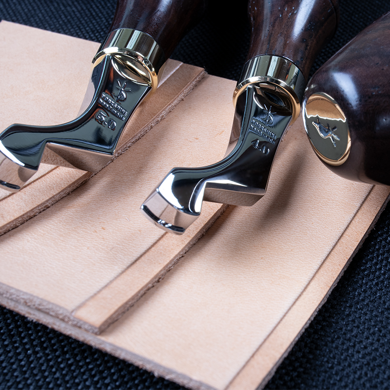 Under the moon handmade leather goods DIY cowhide crimper twisting Japanese leather tools handmade leather decorative line