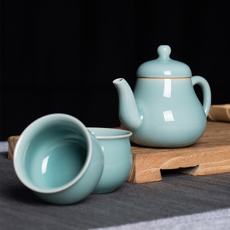 Dragon Spring Bowls Bubble Kung Fu Tea Furniture Set Cover Tea Suit Home Ceramic Teapot Tea Cup Suit Green Porcelain Whole Set