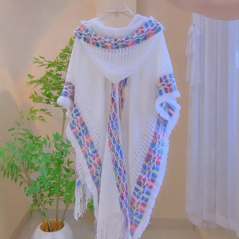 Ethnic Style Tassel Hooded Cape Shawl for Women Early Autumn New Bohemian Travel Photo Knitted Jacket