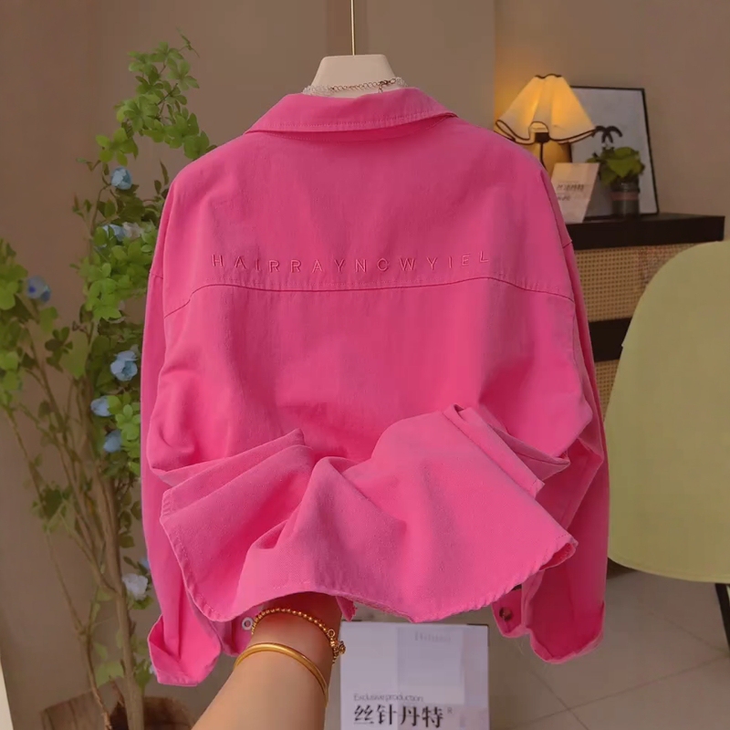 Rose Red Letter Embroidered Mid-Length Denim Shirt for Women, Early Autumn New Style, Casual and Fashionable Shirt Jacket for Women Rose Red Letter Embroidered Mid-Length Denim Shirt for Women, Early Autumn New Style, Casual and Fashionable Shirt Jacket for Women