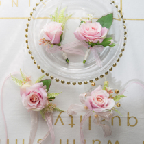 New Korean-style Western wedding wedding bride groom bride corsage flower meeting guests fresh pink