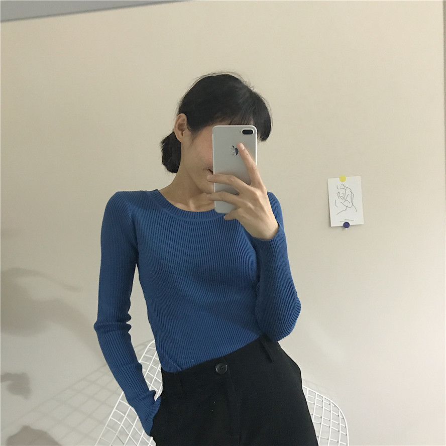 Phụ nữ mùa thu 2018 mới màu rắn hố dài tay áo len đáy quần phiên bản Hàn Quốc của áo sơ mi cổ tròn thon gọn hoang dã áo phông nữ đẹp
