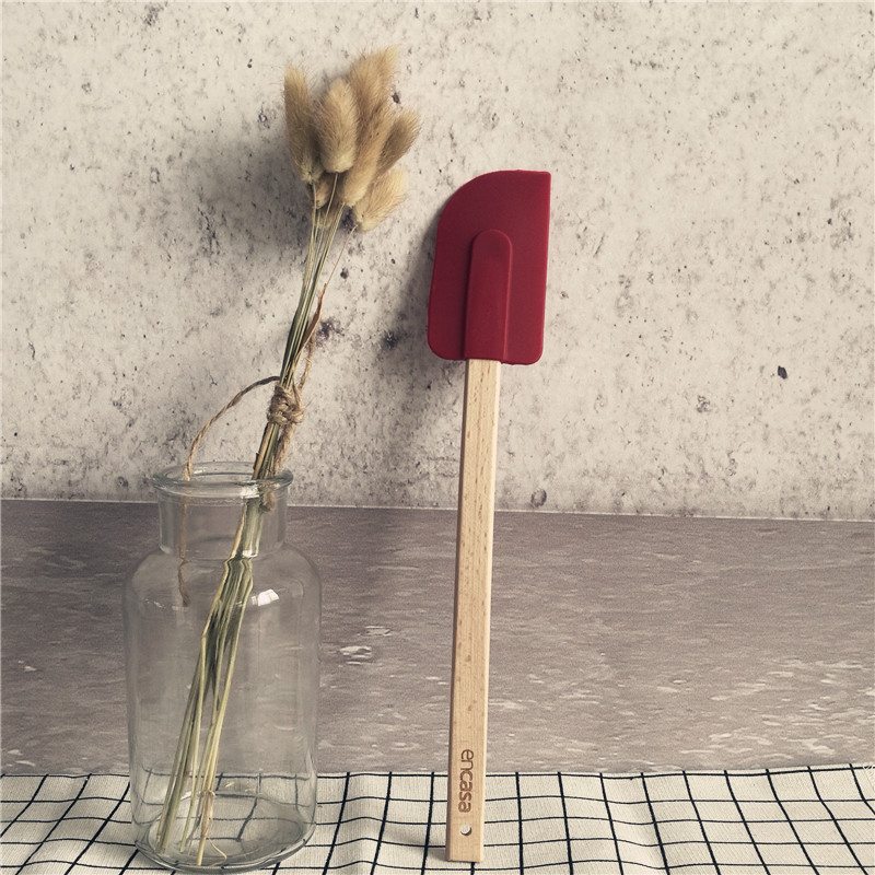 Early wood original high temperature resistant silicone scraper wood handle cake cream spatula baking blade stirring scraper