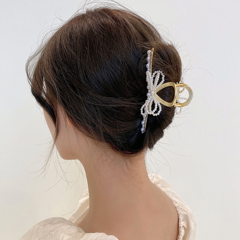 Korean Pearl Hairdress Clip Summer Fairy Clip Clamp behind the head of the Disc Shark Clamp