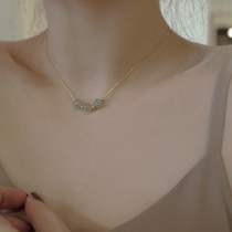 And Tian jade pendant necklace transfer beads light extravagant and small crowdsourced design senses high-grade lock bone chain pure silver without fading temperament
