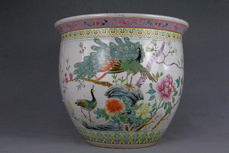 中国古美術 旧藏 清代風 珐琅彩 粉彩 花鳥瓷器 盤 碗 純手描き 飾皿 時代物 10.絵画のような表現を追求した粉彩 | 中国の陶器