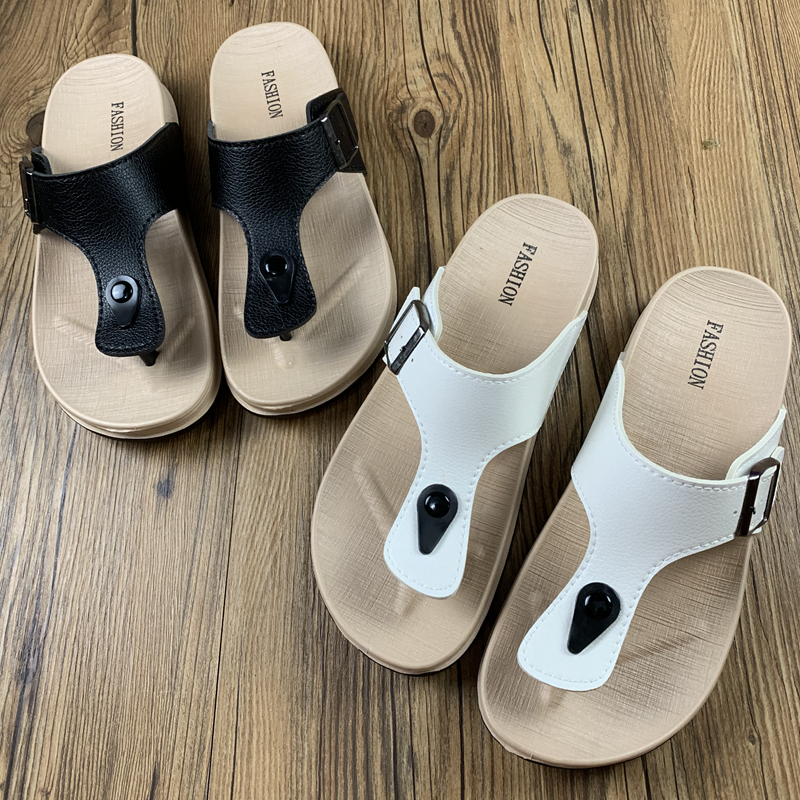 New Classic Men's Flip-Flops, Soft Rubber Outdoor Beach Sandals, Color-Blocked Buckle Style, Anti-Slip Thick Sole
