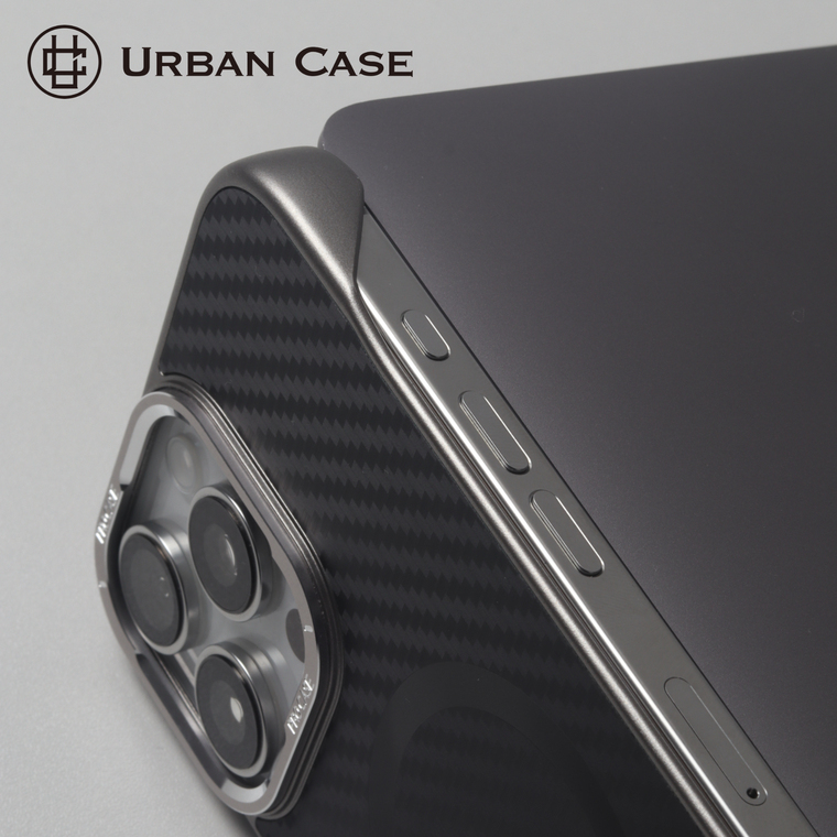 URBAN Carbon Fiber MagSafe Gray iPhone Case