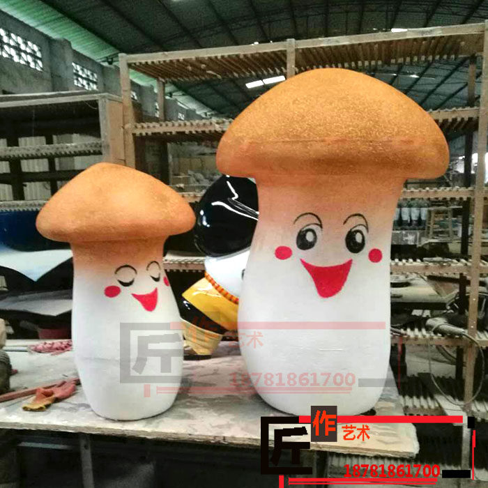 Cartoon mushroom foam sculpture shopping mall window beauty Chen promotional props wedding chongqing chengdu production factory