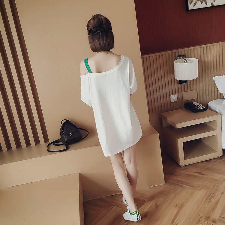 Mùa hè 2018 mới Han Fan đoạn ngắn i váy ngủ ngắn tay nữ quây lỏng lẻo xéo vai xéo quần dài đoạn đầm đẹp dự tiệc
