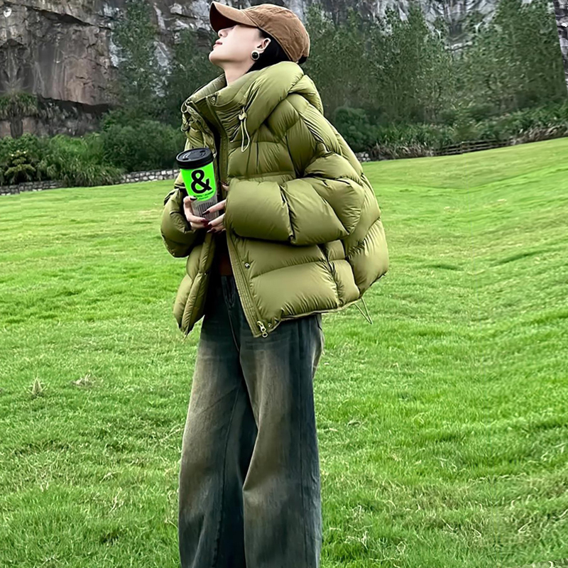 2025 Winter New Green Hooded Thickened Warm down Puffer Jacket Short Loose Thickened Cotton Coat for Women 2025 Winter New Green Hooded Thickened Warm down Puffer Jacket Short Loose Thickened Cotton Coat for Women