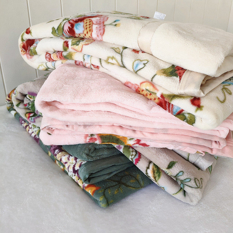 Foreign trade export children's blanket Super soft crystal velvet single lunch break blanket Air conditioning blanket Leisure blanket Student blanket 1 5m