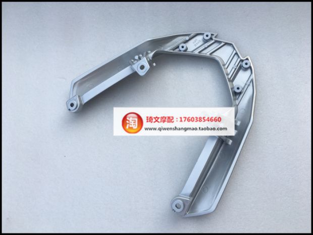 Sundiro Honda SDH125T-31-37 kệ phía sau RX125 tách ra sau cột tay vịn phía sau giá đỡ hành lý phía sau - Xe máy Sopiler khung bảo vệ xe vespa