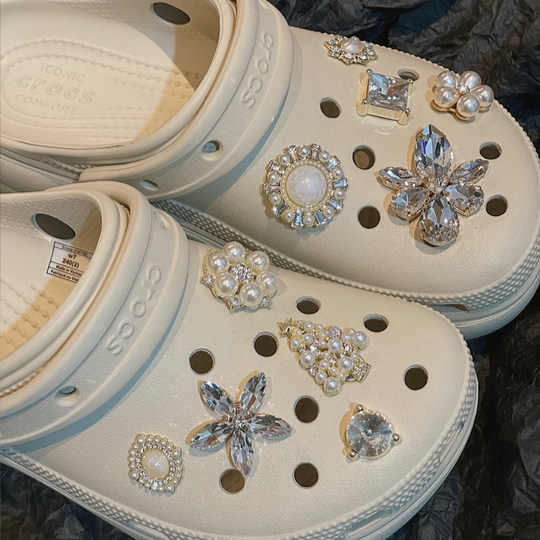 适配洞洞鞋配饰鞋花卡骆驰crocs高级感云朵卡扣装饰配件卡洛驰diy