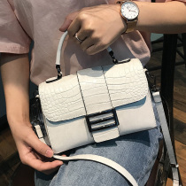 Hong Kong white bag 2021 New Tide wild summer premium leather portable cross body Women bag broadband small square bag