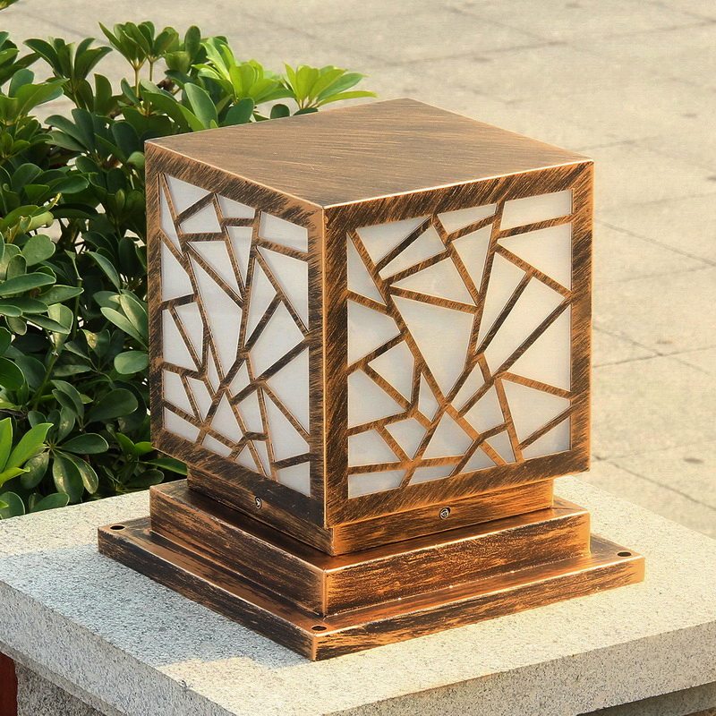 Column lamp solar dual-purpose fence outdoor waterproof gate head LED community villa garden courtyard landscape lamp