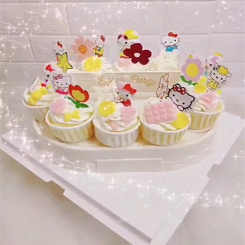 The lovely rotating cake machine dessert tablesushi driver electric rotation birthday presents seven eve